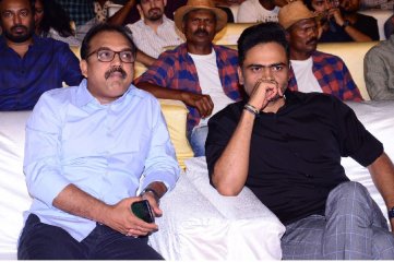 Maharshi Movie Pre Release Event
